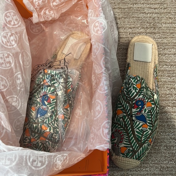 Tory Burch Espadrille Slide - Picture 2 of 2